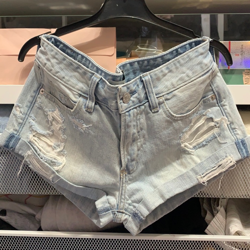Abercrombie woman jean short
